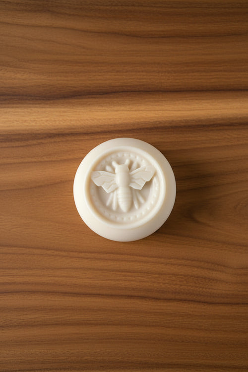 White solid lotion bar 